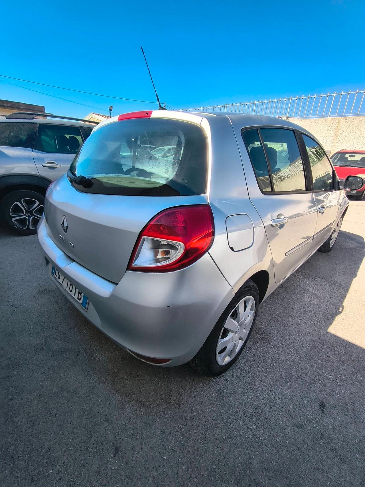 Renault Clio 1.5 Dci