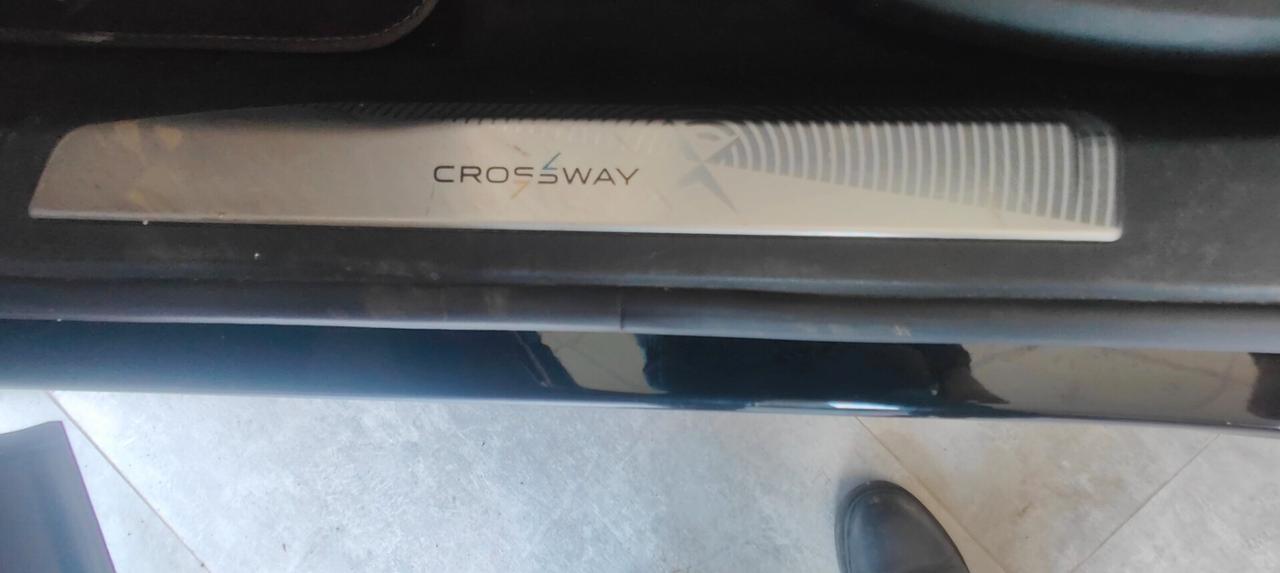 Peugeot 5008 BlueHDi 130 S&S EAT8 Crossway