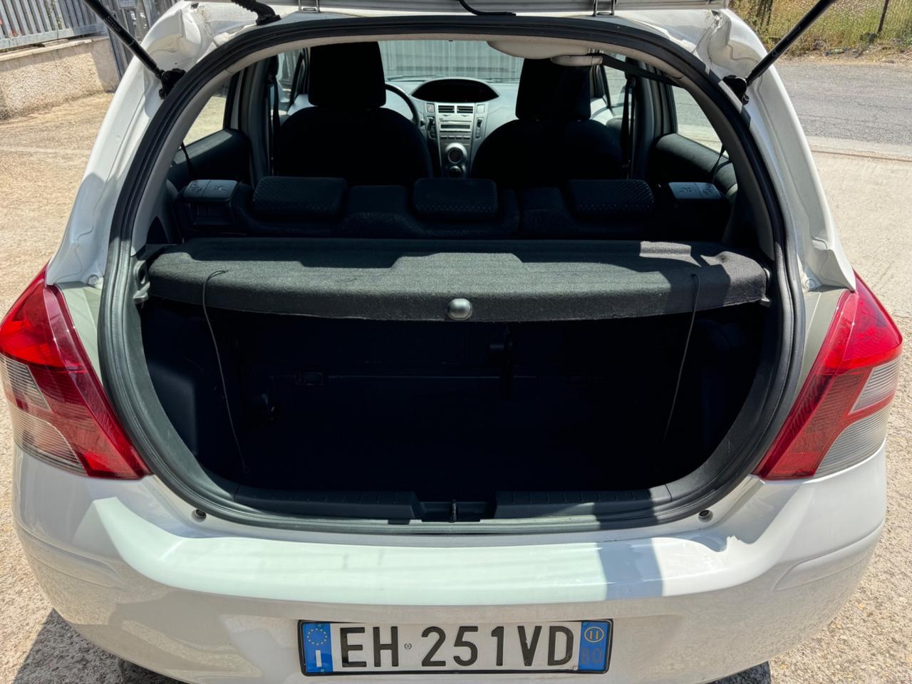 Toyota Yaris 1.0 5p Sol OK NEOPATENTATO!