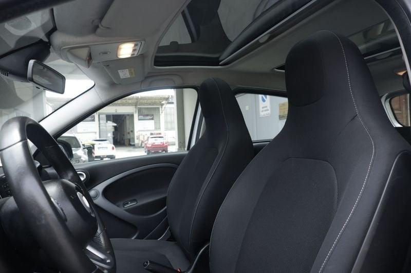 smart forfour smart forfour 70 1.0 twinamic Passion 52KW ANNO 2018