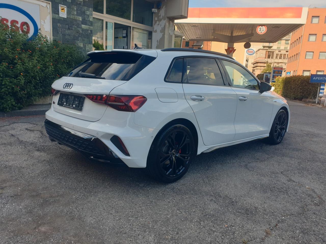 Audi A3 SPB 35 TFSI S tronic line edition