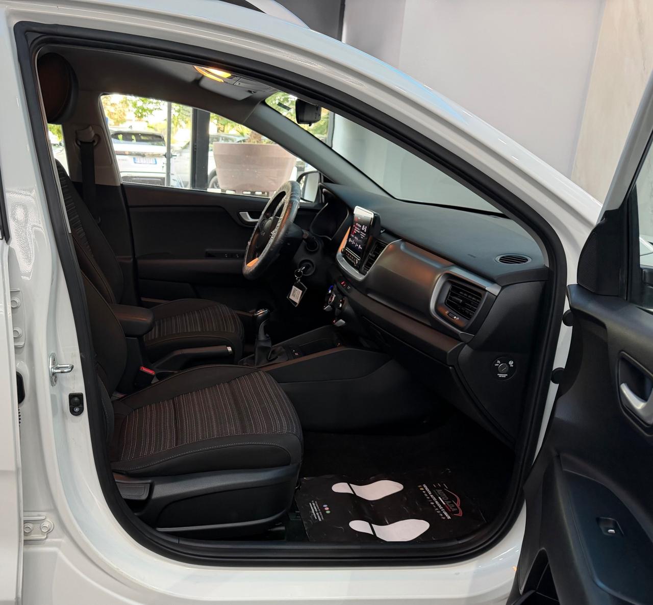Kia Stonic 1.0 T-GDi 100 CV MHEV iMT GT Line