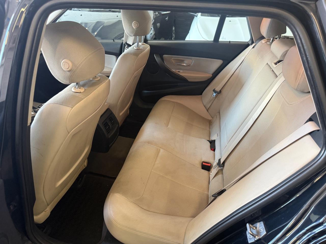 Bmw 320 320d xDrive Touring modern