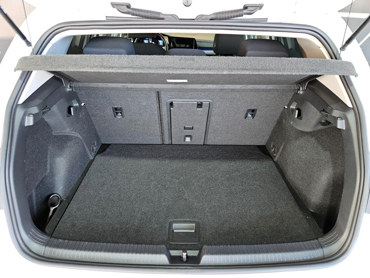 Volkswagen Golf 2.0 tdi Style 115cv - IVA ESPOSTA