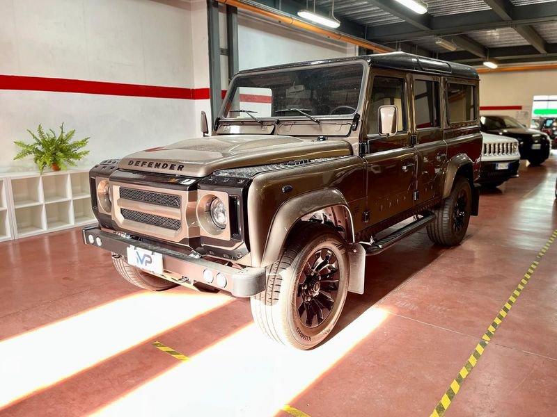 Land Rover Defender Defender 110 2.5 Tdi ASI 9 posti Station Wagon
