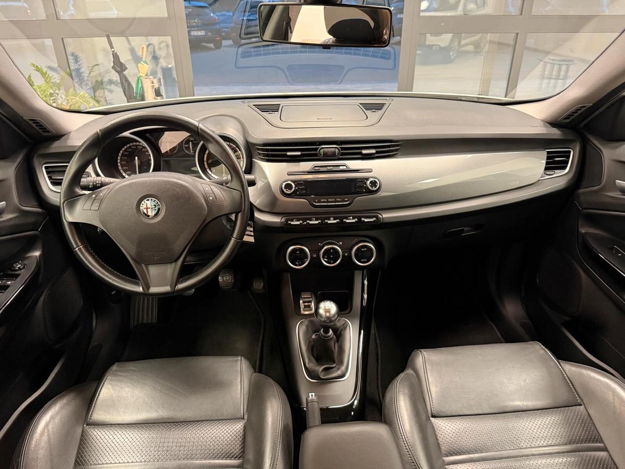 Alfa Romeo Giulietta 1.6 JTDm-2 105 CV Distinctive