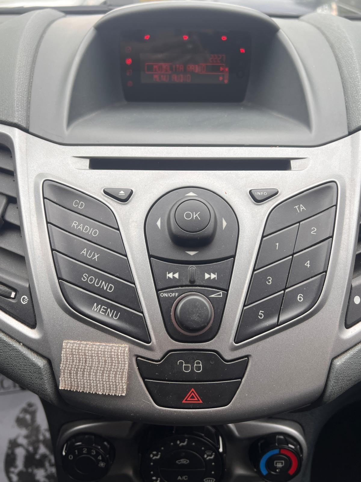 Ford Fiesta Fiesta 1.4 3 porte Bz.- GPL