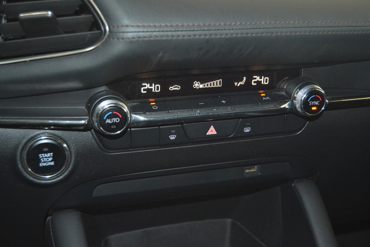 Mazda 3 1.8L DIESEL Executive Navi/Cruise/Xenon