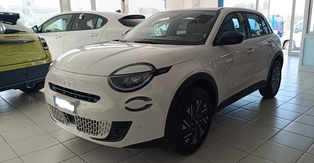 Fiat 600 Hybrid 100 CV DCT MHEV