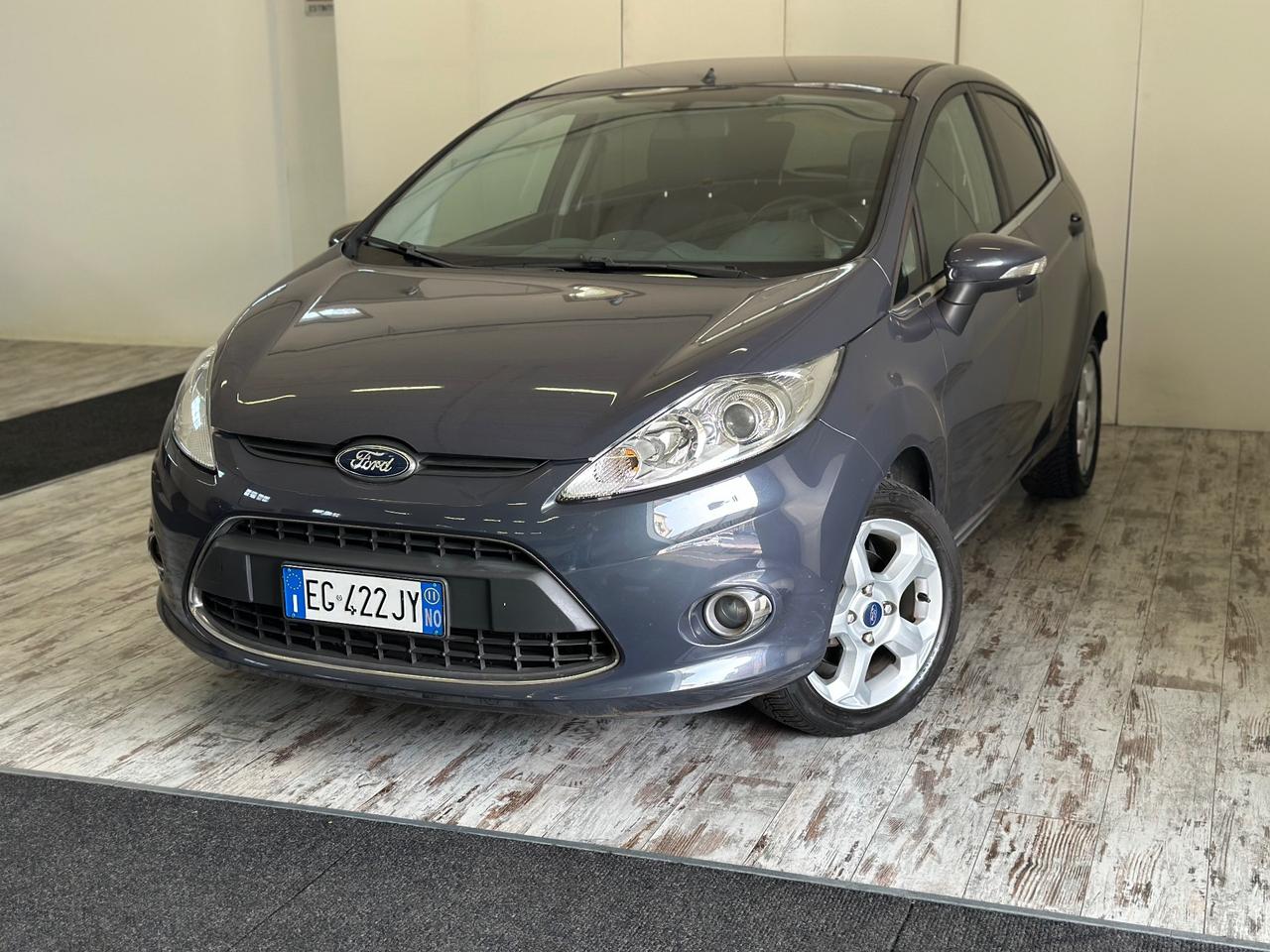 Ford Fiesta 1.2 Benzina 82 CV 5 porte Titanium Ok Neopatentati