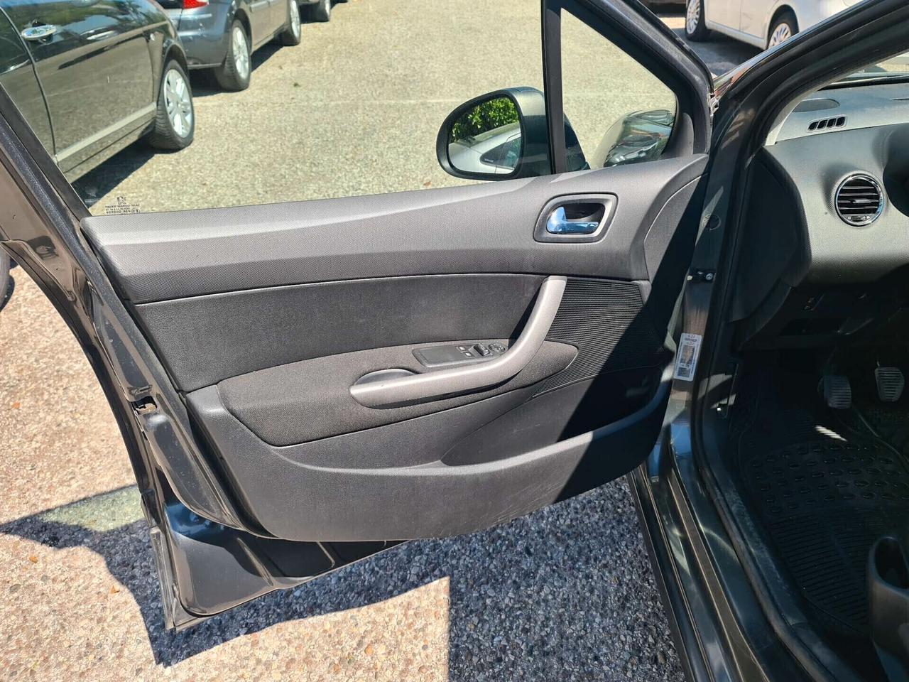 Peugeot 308 1.6 8V HDi 93CV 5p. Tecno