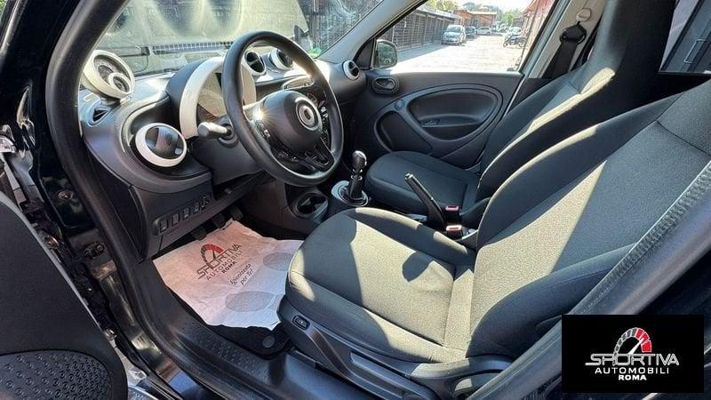 smart forfour RATA MENSILE 172,00 EURO 90 0.9 66kW TURBO passion