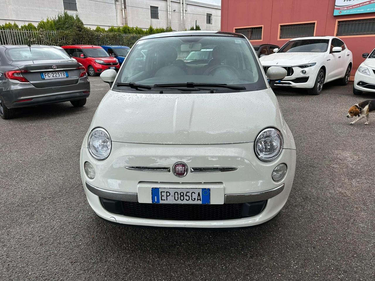 Fiat 500 1.2 LOUNGE -2012