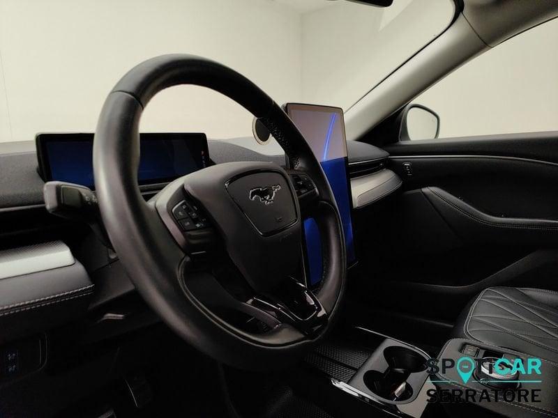 Ford Mustang Mach-E extended range rwd 294cv auto