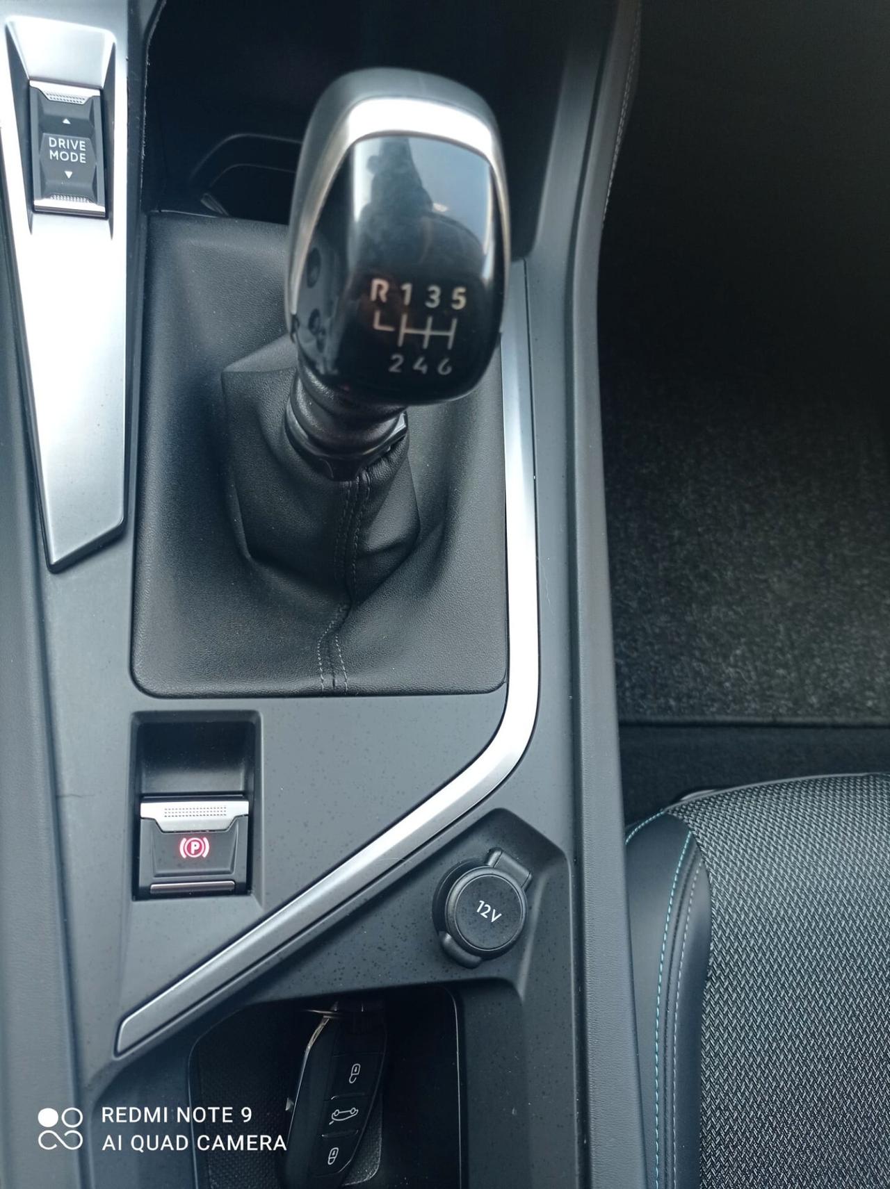 Peugeot 308 BlueHDi 130 S&S Allure
