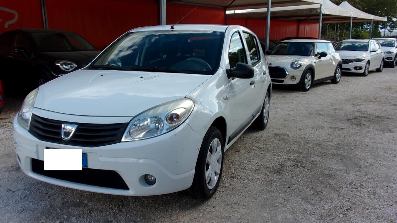 Dacia Sandero 1.2 16V GPL 75CV Story