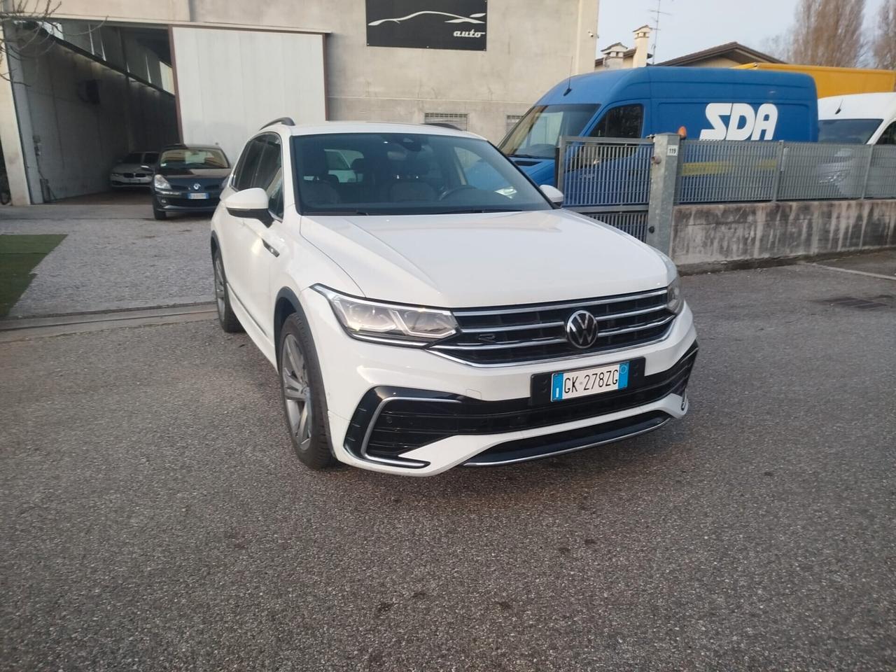 VW Tiguan 2.0 TDI 150 CV DSG R LINE