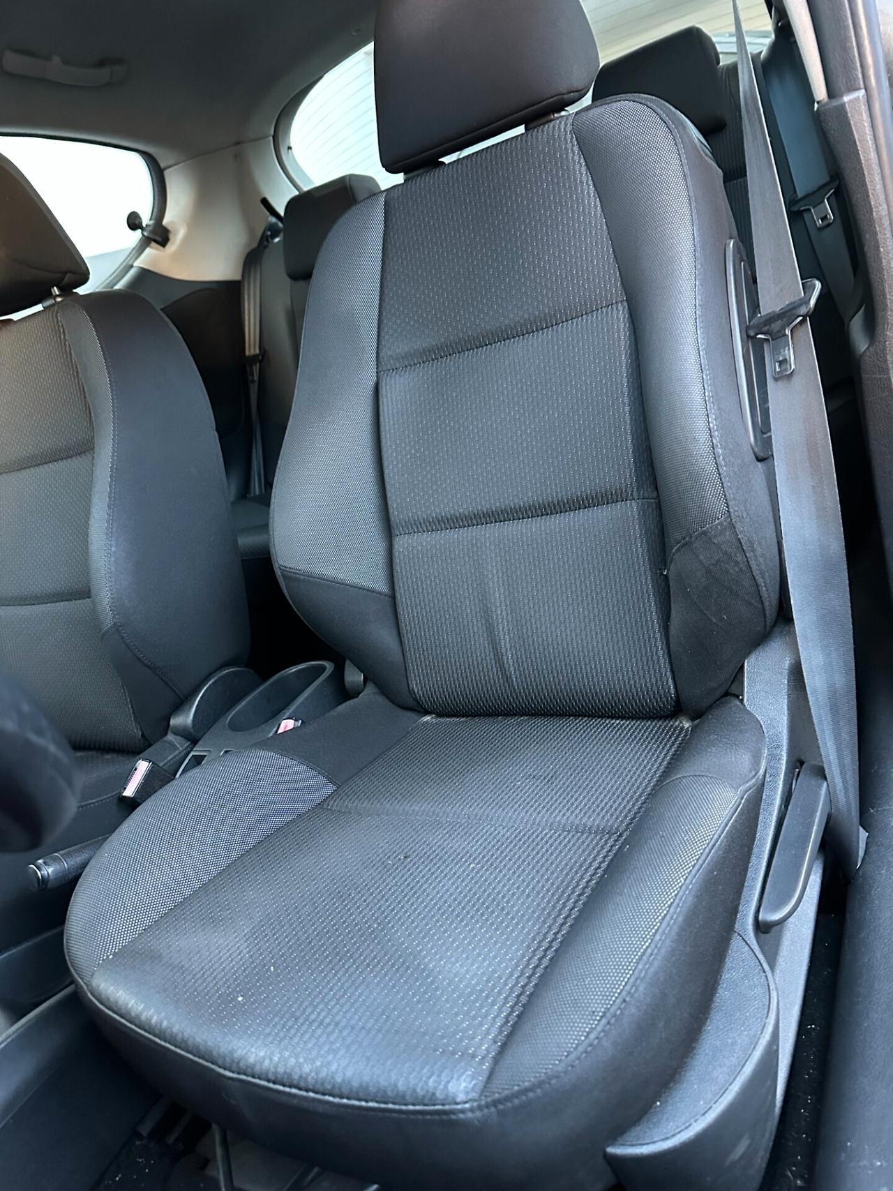 Peugeot 207 1.4 Benz, si neopat, Euro 4. garantita