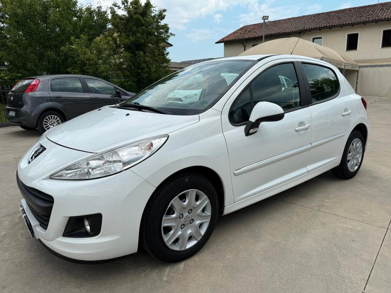 Peugeot 207 1.4 TAGLIANDATA eco GPL