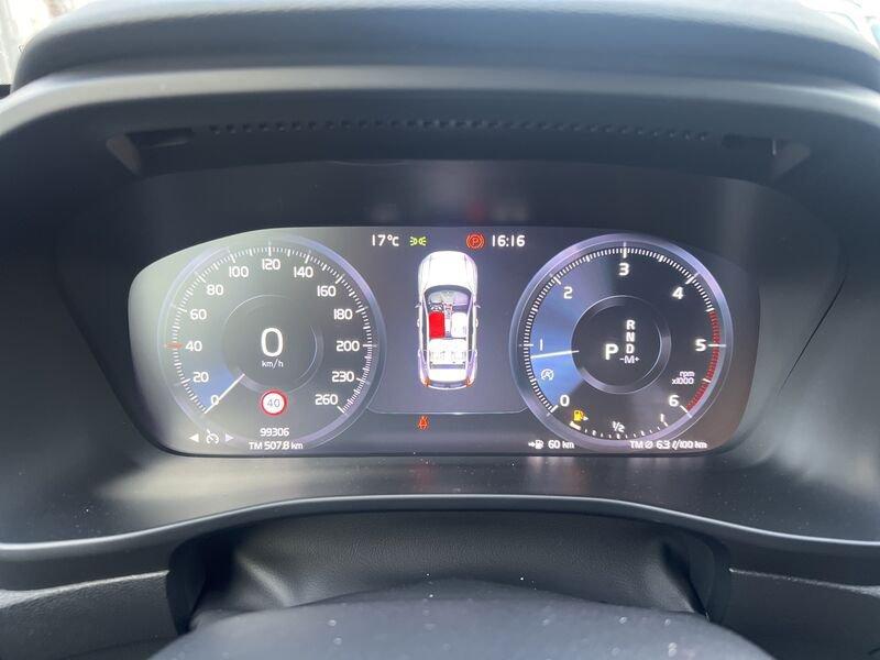 Volvo XC40 XC40 D3 BUSINESS PLUS