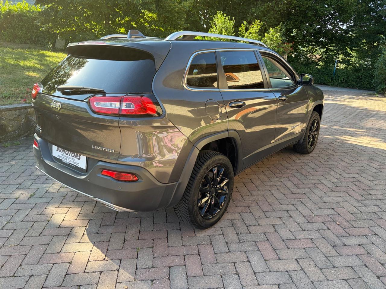 Jeep Cherokee 2.0 diesel 170 CV C. automatico 9 rapporti
