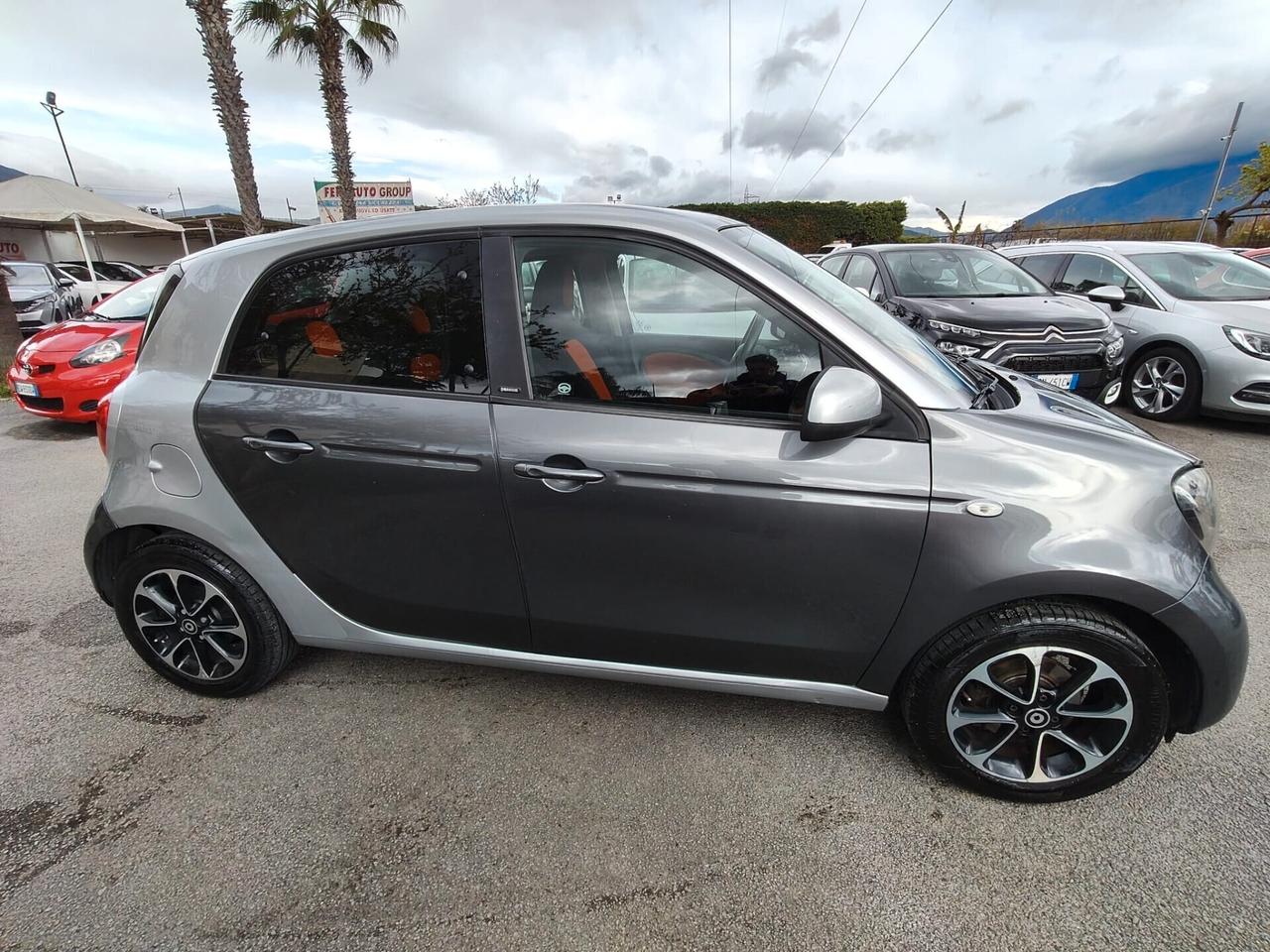 Smart Forfour Bi-Color Tetto SUPERFASHION 70 1.0 Youngster