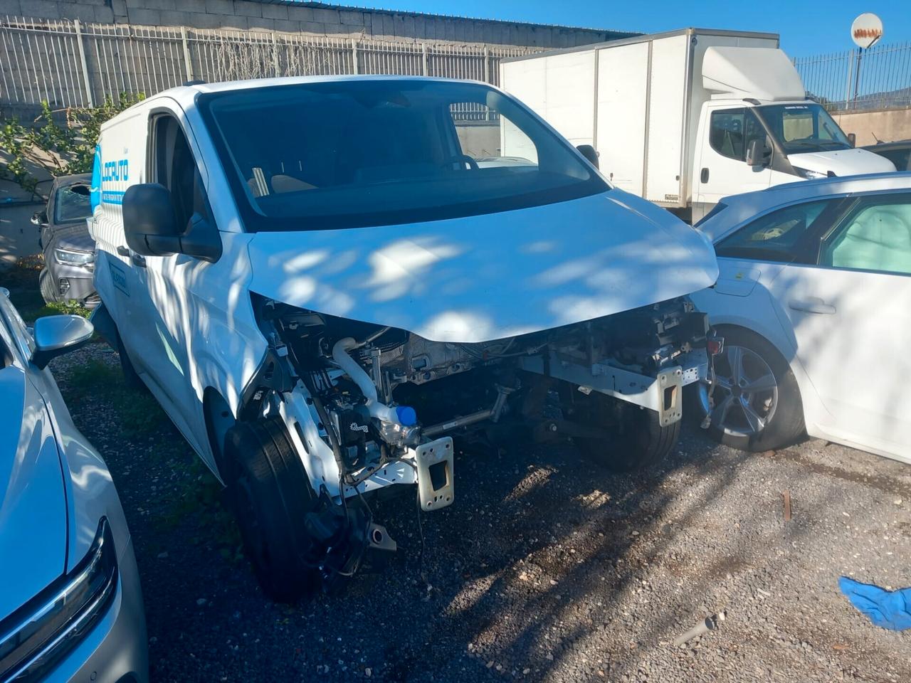 Ford Transit CUSTOM ANNO 2024 SINISTRATO