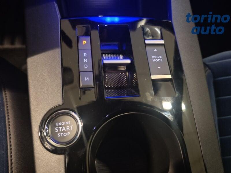 Lancia Ypsilon Ibrida Ibrida Edizione Cassina e-DCT