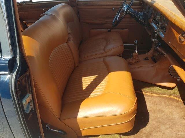 JAGUAR S-TYPE 3.4S -guida dx -