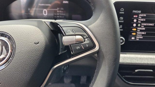 SKODA Kamiq 1.0 TSI Black Dots PERMUTE OK NEOPATENTATI