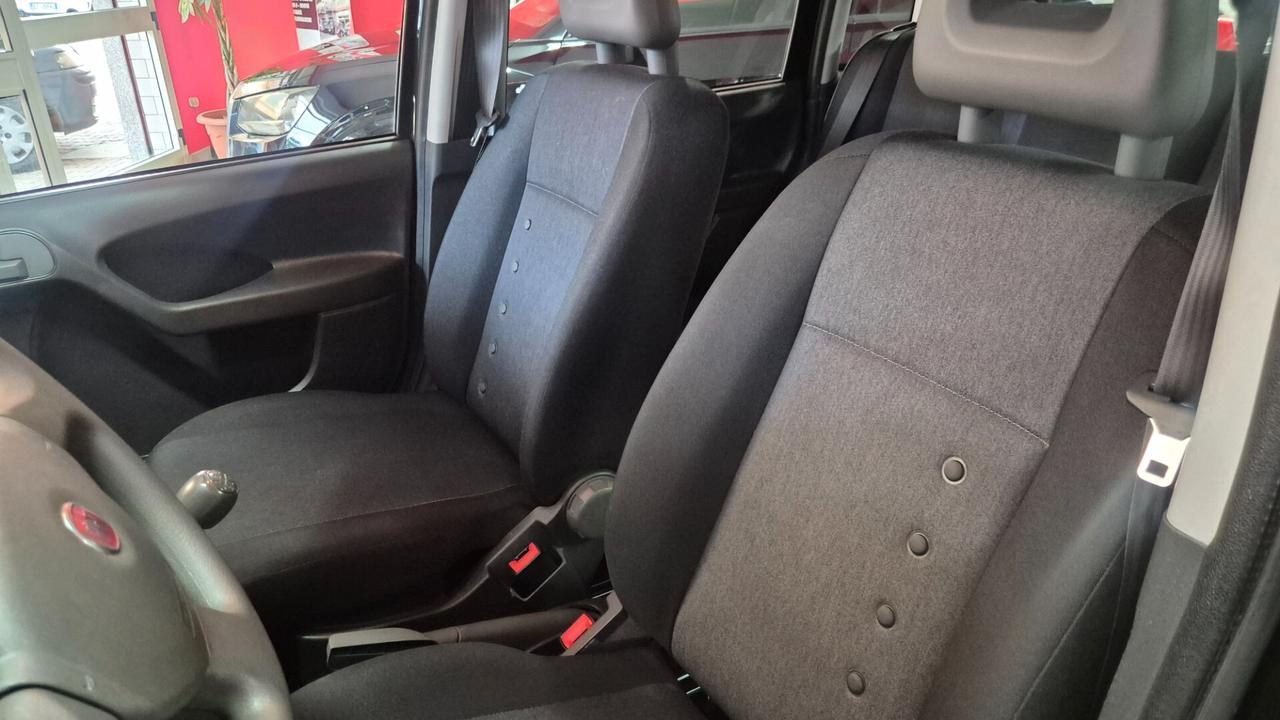 Fiat Panda 1.3 MJT 16V DPF 4x4 Climbing