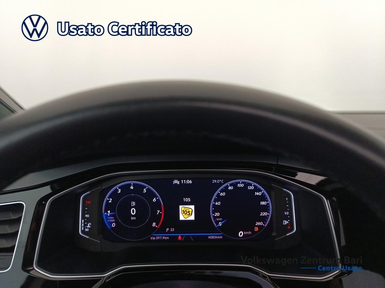 Volkswagen Taigo 1.0 tsi r-line 110cv