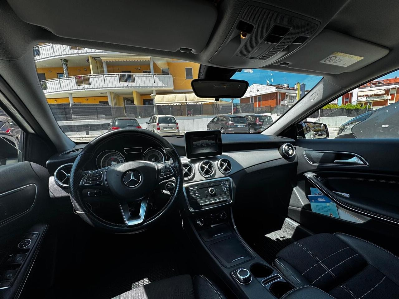MERCEDES GLA 200CDI SPORT NIGHT EDITION AT7