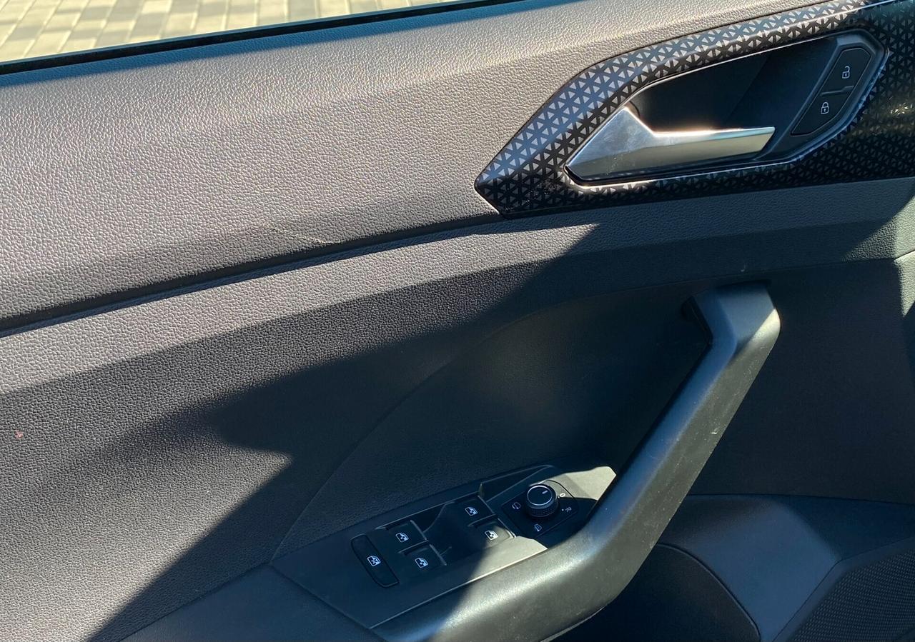 Volkswagen T-Cross Advanced 1.0 TSI 110CV