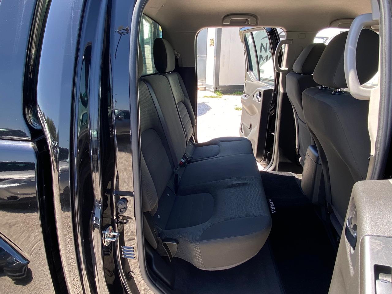 Nissan Navara N1 AUTOCARRO GANCIO TRAINO 2.5 dCi 190CV 4 porte Double Cab Sport