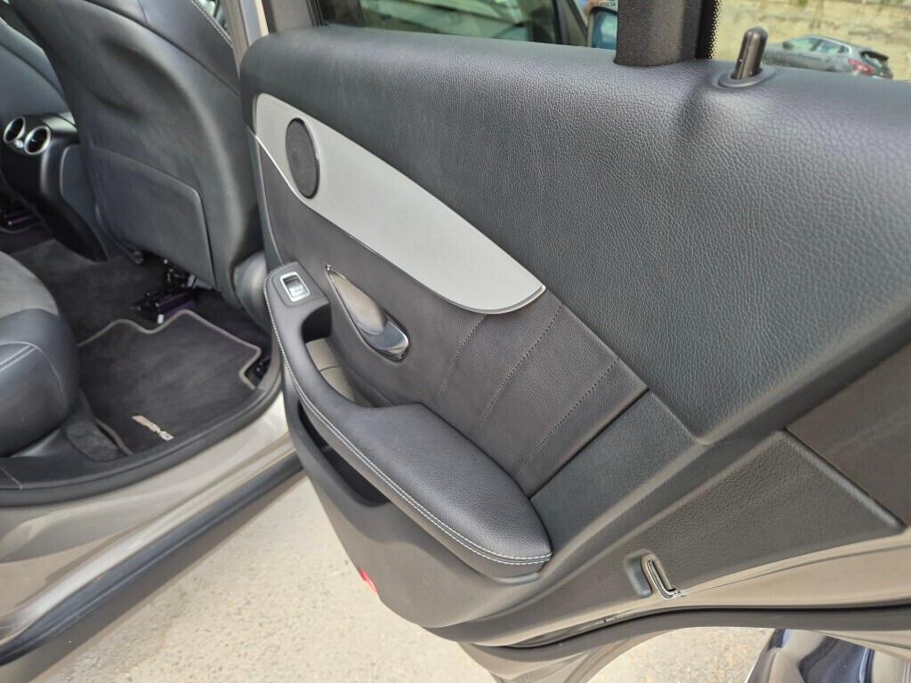 Mercedes GLC 220d AMG PREMIUM PLUS FULL