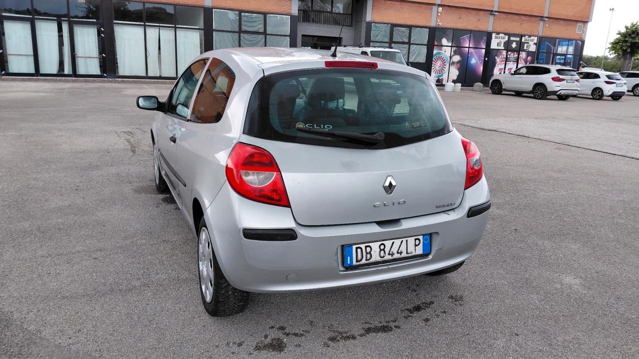Renault Clio Storia 1.5 dCi 65CV 3 porte Dynamique