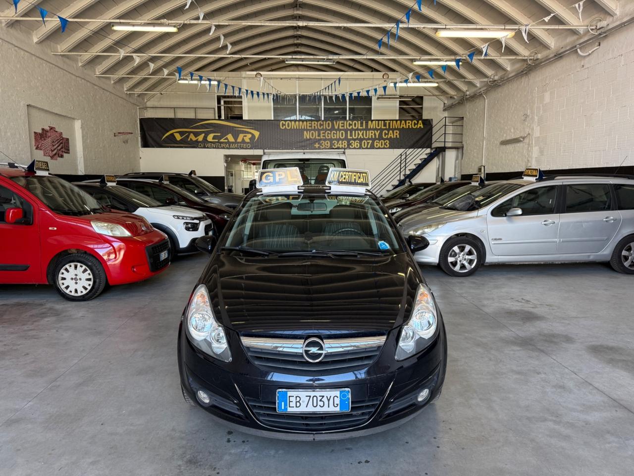 Opel Corsa 1.2 80CV 5 porte GPL-TECH Edition