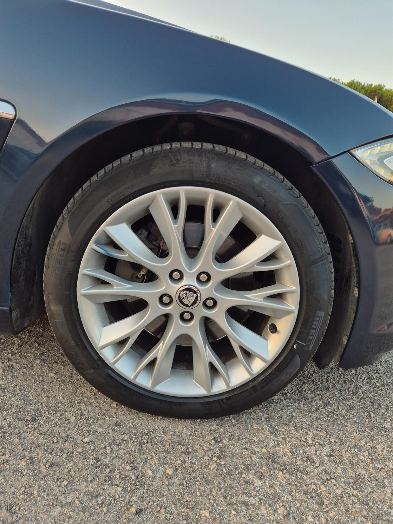 Jaguar XF Sportbrake 2.2 D 200 CV Portfolio