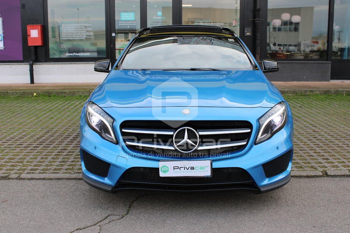MERCEDES GLA 200 d Automatic Premium
