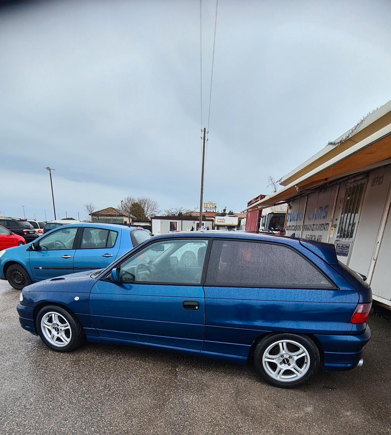 Opel Astra 1.8 16V cat 3 porte GSi