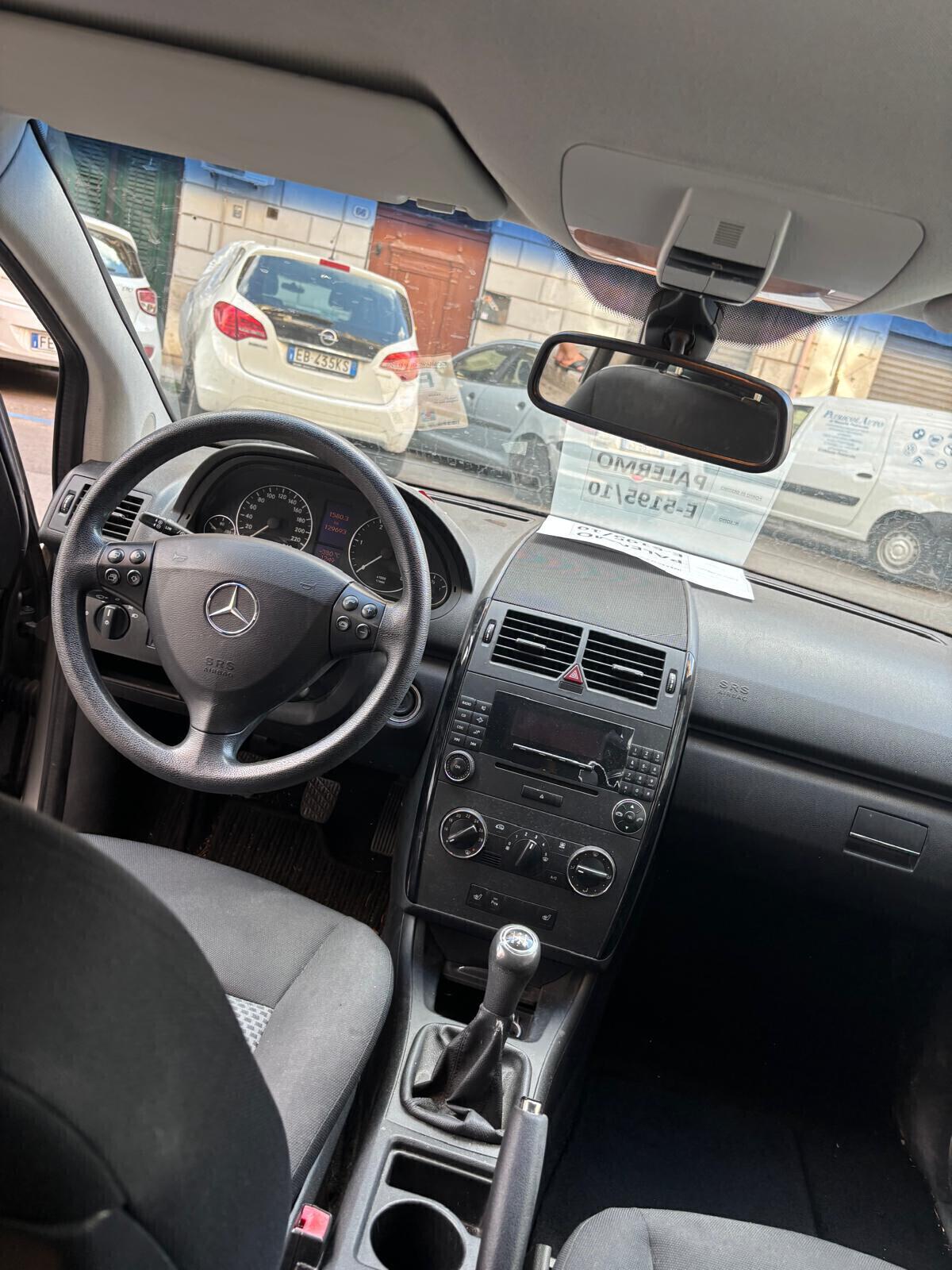 Mercedes-benz A 160 CDI Coupé Avantgarde POCHI KM