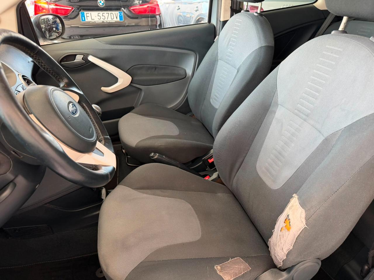 Ford Ka 1.3 TDCi 75CV Titanium OK NEOPATENTATI