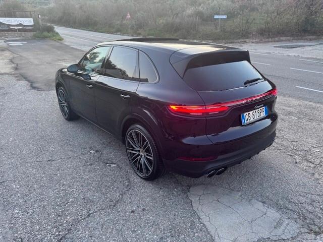 Porsche Cayenne 3.0 V6 340cv