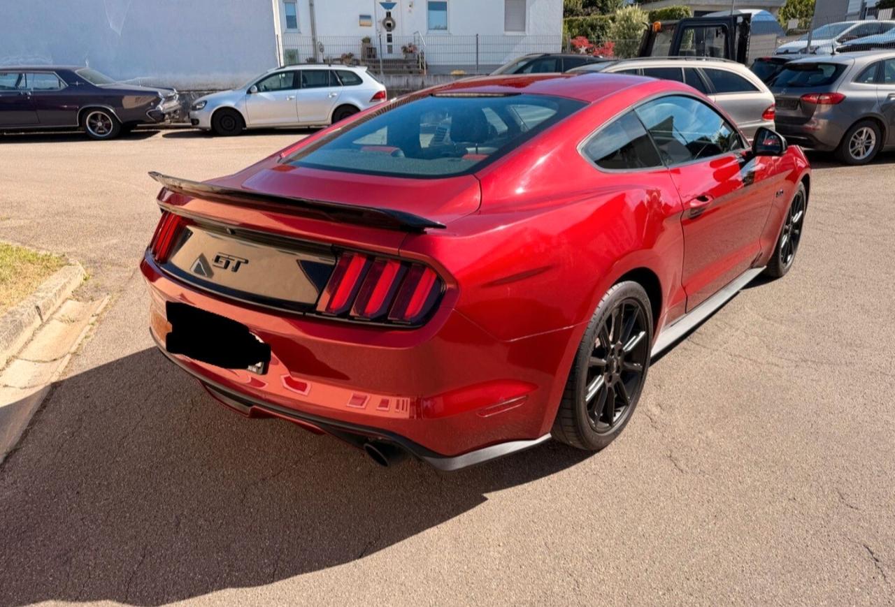 Ford Mustang Fastback 5.0 V8 TiVCT aut. GT