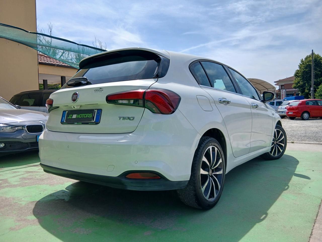 Fiat Tipo 1.4 Turbo Lounge neopatentati
