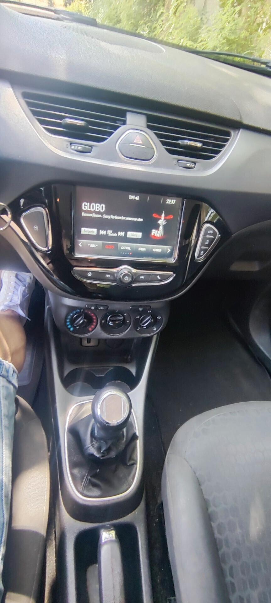 Opel Corsa 1.4 90CV GPL Tech 5 porte Black Edition
