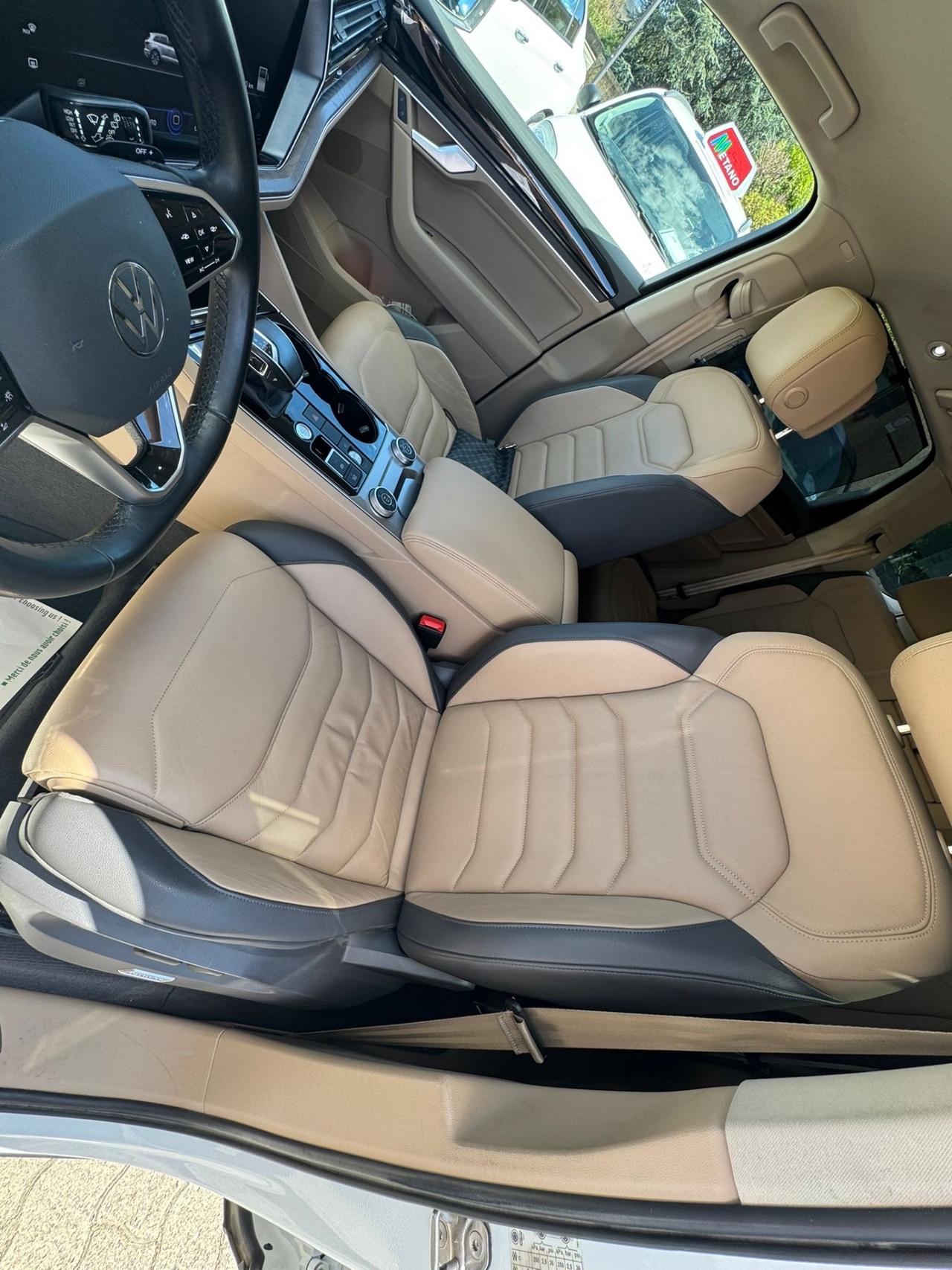 Volkswagen Touareg 3.0 V6 TDI SCR Elegance