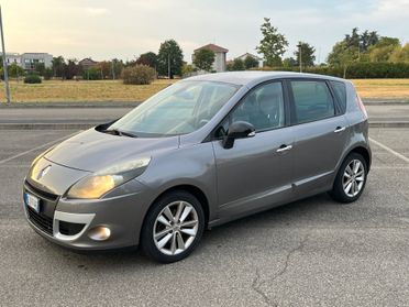 Renault Scénic X-Mod 1.9 dCi 130CV