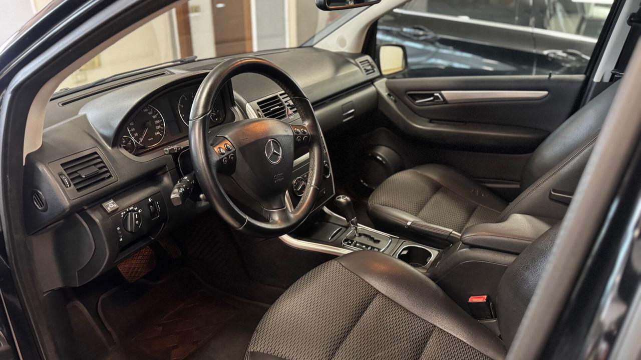 Mercedes-benz A 160 AUTOMATIC Premium GPL